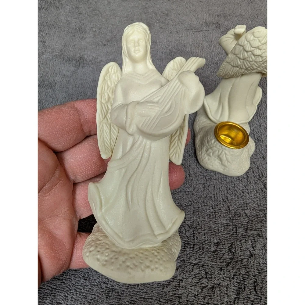 Angel‎ Figurine Candle Holder Set
